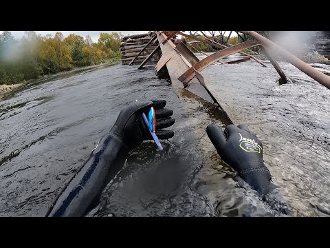 Видео: "ОПАСНОЕ МЕСТО" РАДУЕТ ПОДВОДНЫМИ НАХОДКАМИ