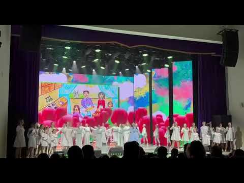 Видео: Образцовый эстрадно-вокальный коллектив «Голос»-Главное семья 