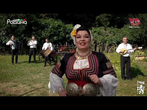 Видео: Димана Боянова - Събрали се насред село / DIMANA BOYANOVA - SYBRALI SE NASRED SELO