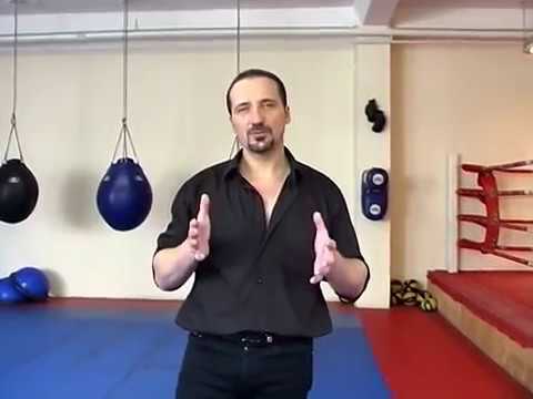 Видео: Фрагменты учебного видео по Экстремальному Бою. Юрий Кормушин.