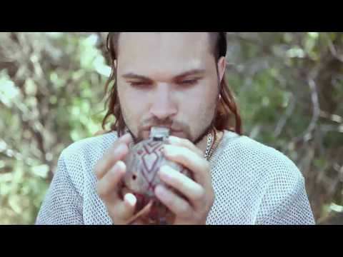 Видео: Валентинъ мастер окарин / Valentin master of ocarinas