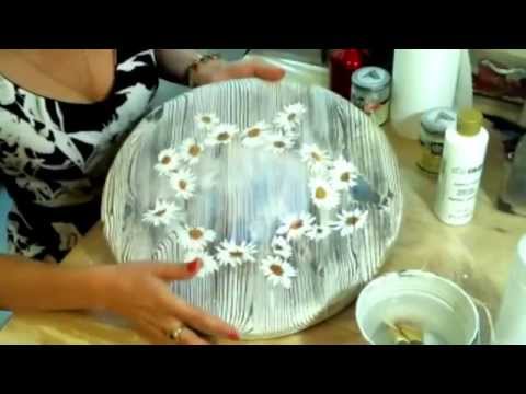 Видео: Декупаж на подносе. 20 августа 2015г вебинар. Леля Раевская.