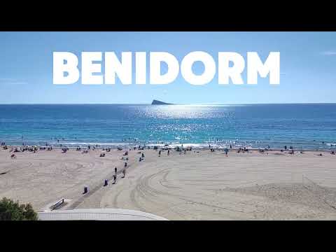 Видео: Жизнь в Бенидорме | Прогулка по поньенте | Наше первое видео из Испании