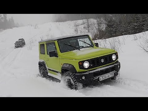 Видео: Нивы против джимников) началась метель, пришлось ехать домой)