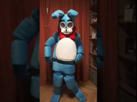 Видео: #toybonnie танцует.. опять.. | #фнаф #косплей