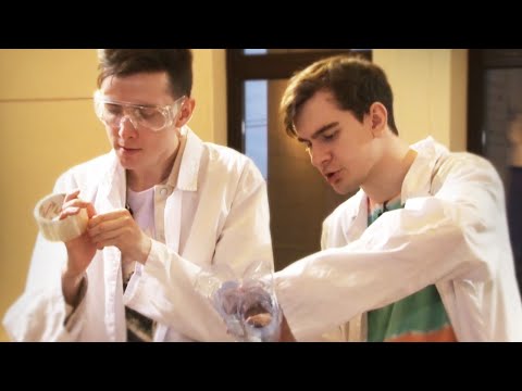 Видео: ХЕСУС ПРОВЕРЯЕТ ЛАЙФХАКИ | ft БРАТИШКИН