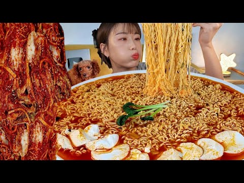Видео: ASMR Кимчи, приготовленный мной, Мягкий тофу рамэн MUKBANG