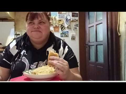 Видео: девочки жру пирожки даже не не 🤪🤪🤪🤪