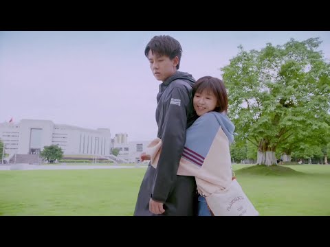 Видео: Отношения этих двоих находятся в кризисе и распались в гневе.