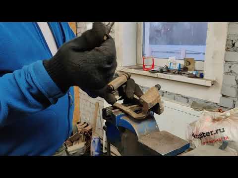 Видео: Замена тормозных колодок и дисков на Тойоте Тундре, TLC 200, TLC 150, LX570, Toyota Sequoia.