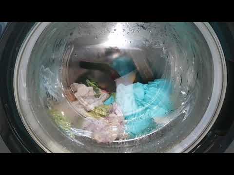 Видео: Samsung WW70J52E03W: Быстрая 30° 800 об/мин + суперполоскание