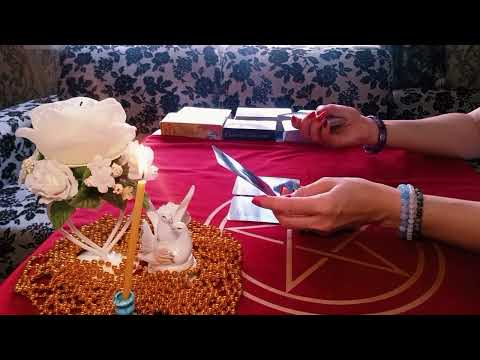 Видео: У МУЖЧИНЫ ДУШЕВНЫЕ ТЕРЗАНИЯ! МЕНЯЕТСЯ ХОД СУДЬБЫ! ХОТЕЛ СЧАСТЬЯ ПОЛУЧИЛ ВОЗМЕЗДИЕ 💫