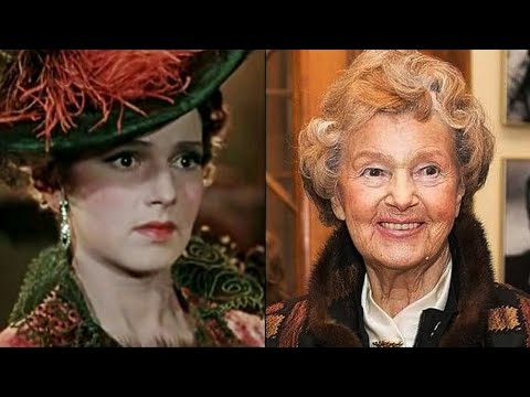 Видео: Как сейчас живет 95-летняя Юлия Борисова?