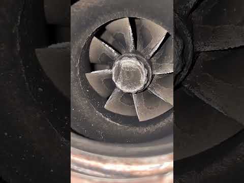 Видео: Volkswagen Tiguan 2.0 CAWA дефектовкаа был бодрый и  сухой а не это вот 🥴 но не долго 1 серия.