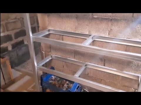 Видео: Стеллаж из профиля для гипсокартона.