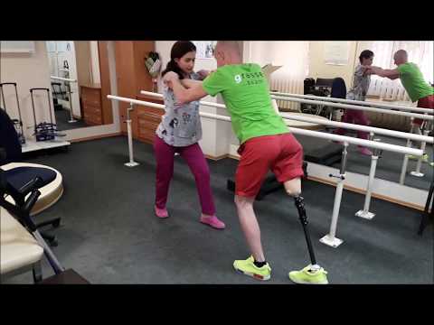 Видео: Протезування ноги та реабілітація.