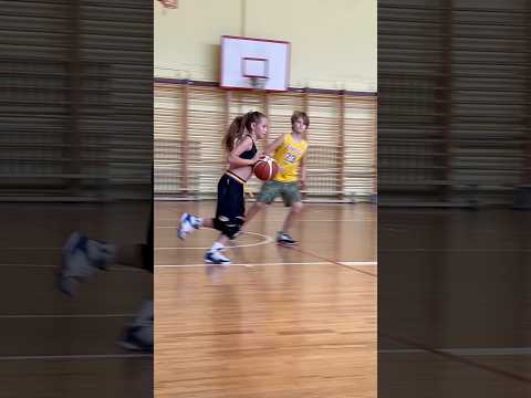 Видео: Один на один 🏀#basketball #kids #sports