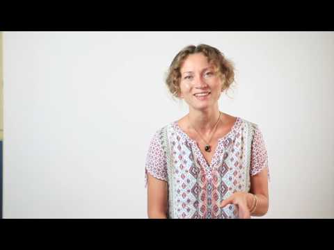 Видео: Как перестать давать непрошеные советы, когда так хочется помогать людям!