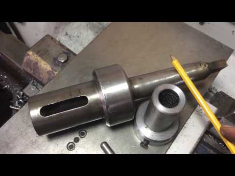 Видео: Приспособление для нарезки резьбы используя пиноль Все