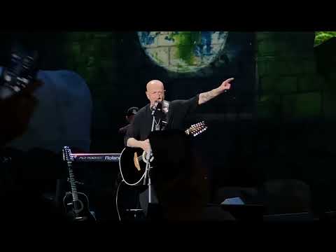 Видео: А. Розенбаум. «Под одним небом». Москва. 24.10.2025.