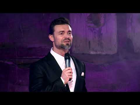 Видео: Пётр Захаров "ИСТОРИЯ ЛЮБВИ"