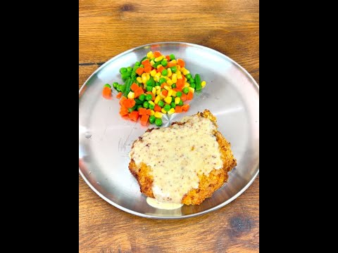 Видео: Свиные отбивные с медово-горчичным соусом | Хрустящий, сочный и насыщенный вкусом ужин