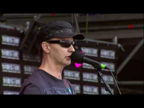 Видео: Группа "Пикник" - НАШЕСТВИЕ 2011