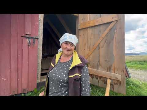 Видео: Заховані серед гір. Хутір Беньова, Львівщина. Кілька людей і порожні хати на кордоні з Польщею.