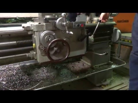 Видео: Как правильно СМАЗЫВАТЬ токарный станок 1к62.