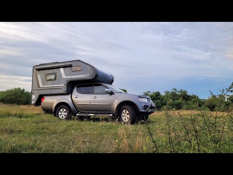 Видео: Обзор крутого автодома-кемпера в кузов пикапа от Hasky Camper