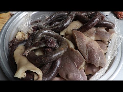 Видео: Уличная бабушка с мороженым, которая нарезает вкусное мороженое!!!