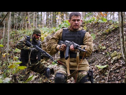 Видео: НАСТОЯЩИЙ МУЖСКОЙ БОЕВИК! КРУТОЙ ФИЛЬМ! "Мститель. Страшный Лес" БОЕВИКИ, НОВИНКИ