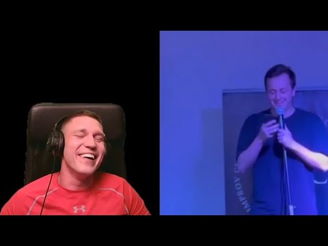 Видео: Ресторатор накидал шуток стендап-комику, и тот с ними выступил!