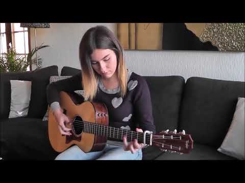 Видео: Девушка прекрасно  играет на гитаре 2018