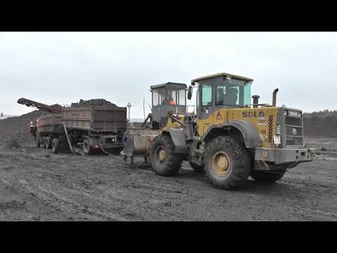 Видео: ТРАКТОР ТАЩИТ КАМАЗ Застрял.ТЕХНИКА В РАБОТЕ.СБОР СВЕКЛЫ НА ПОЛЕ