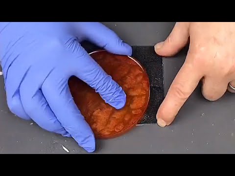 Видео: Как шлифовать и полировать эпоксидную смолу до глянцевого блеска