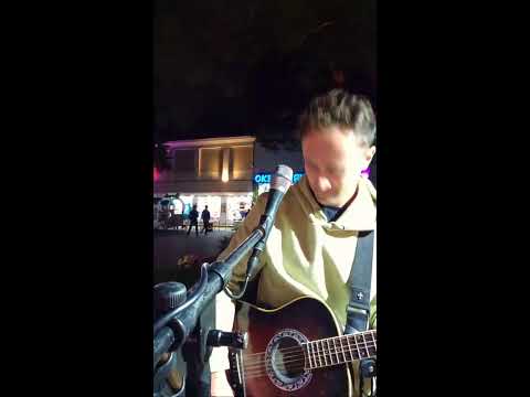 Видео: Тот самый музыкант  в прямом эфире!