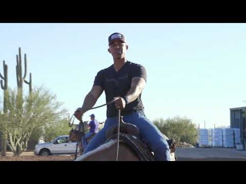 Видео: КАК ЗАСТАВИТЬ ЛОШАДЬ ЗАХОТЕЛОСЬ ОПУСТИТЬ ГОЛОВУ