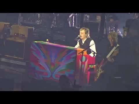 Видео: Стоит ли оно того? Честный обзор концерта Пола Маккартни в Лас-Вегасе, Allegiant, 5 октября 2025 г.