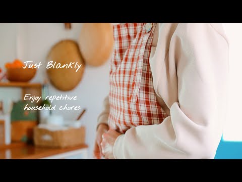 Видео: Повседневная жизнь, наслаждающаяся повторяющимися домашними делами
