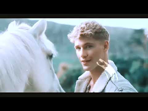 Видео: Блум и Скай II Я просто люблю тебя