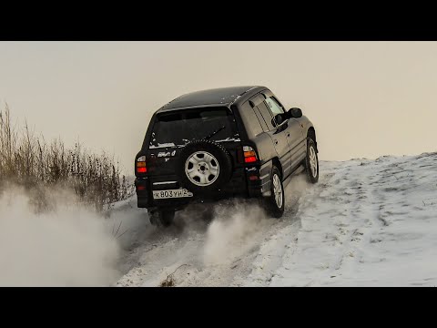 Видео: Toyota RAV4 Битва Сухарей #полныйпривод #jdm #БИТВАСУХАРЕЙ