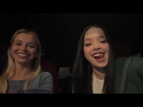 Видео: irl гуляем с Аллои по Москве | стрим луны ком за 30.07.23 | stream lyna_com2000 for 30.07.23