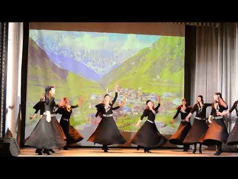 Видео: Лазурі - грузинський народний танець - Театр танцю "Ескада"