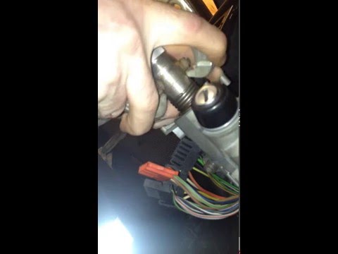 Видео: снятие замка зажигания на passat b3