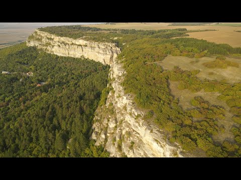 Видео: Мадарските скали, Мадарският конник и крепостта