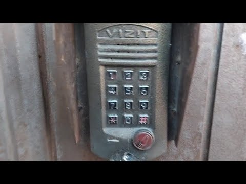 Видео: Ремонт домофона .Как самому проверить и заменить динамик на домофоне Vizit.