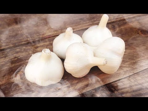 Видео: ЧЕСНОК ХОЛОДНОГО КОПЧЕНИЯ / Коптим чеснок холодным дымом