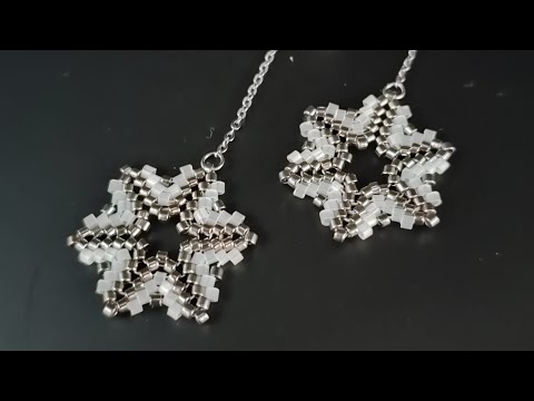 Видео: Мастер-класс плетем снежинки из японского бисера. 