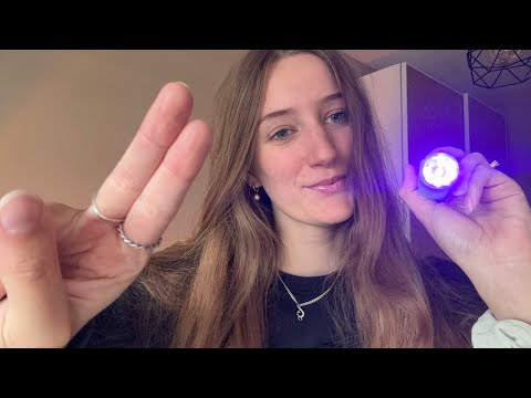 Видео: ASMR Еще один ОЧЕНЬ быстрый осмотр глаз